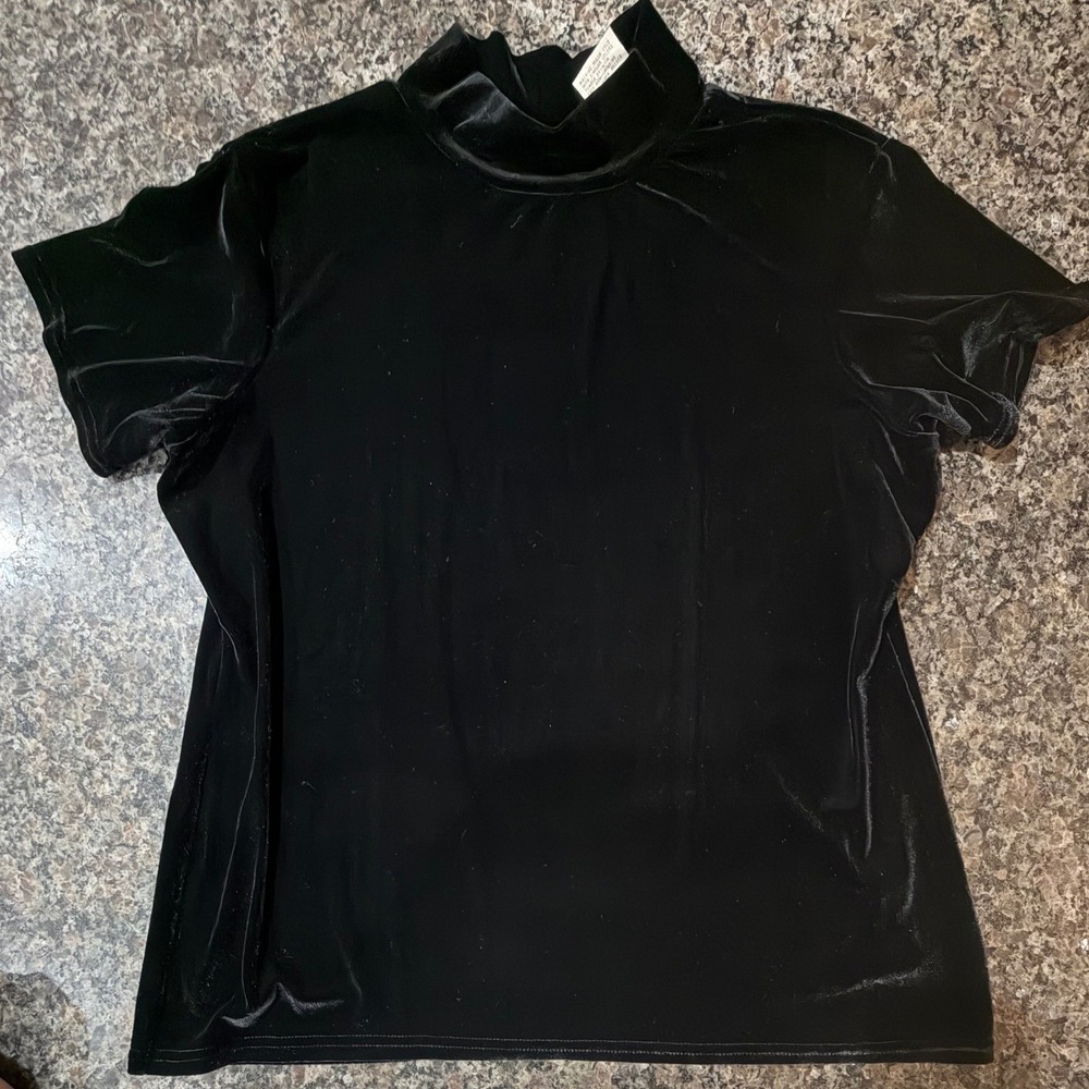 Kathy Ireland Black Stretch Velvet Mock Neck Top Short Sleeve XL Vintage Style